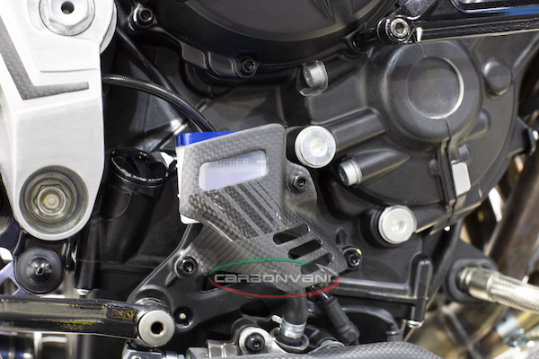 CARBONVANI - MV AGUSTA BRUTALE 800 CARBON FIBER REAR BRAKE GUARD (2017+) CARBONVANI - MV AGUSTA BRUTALE 800 CARBON FIBER REAR BRAKE GUARD (2017+)